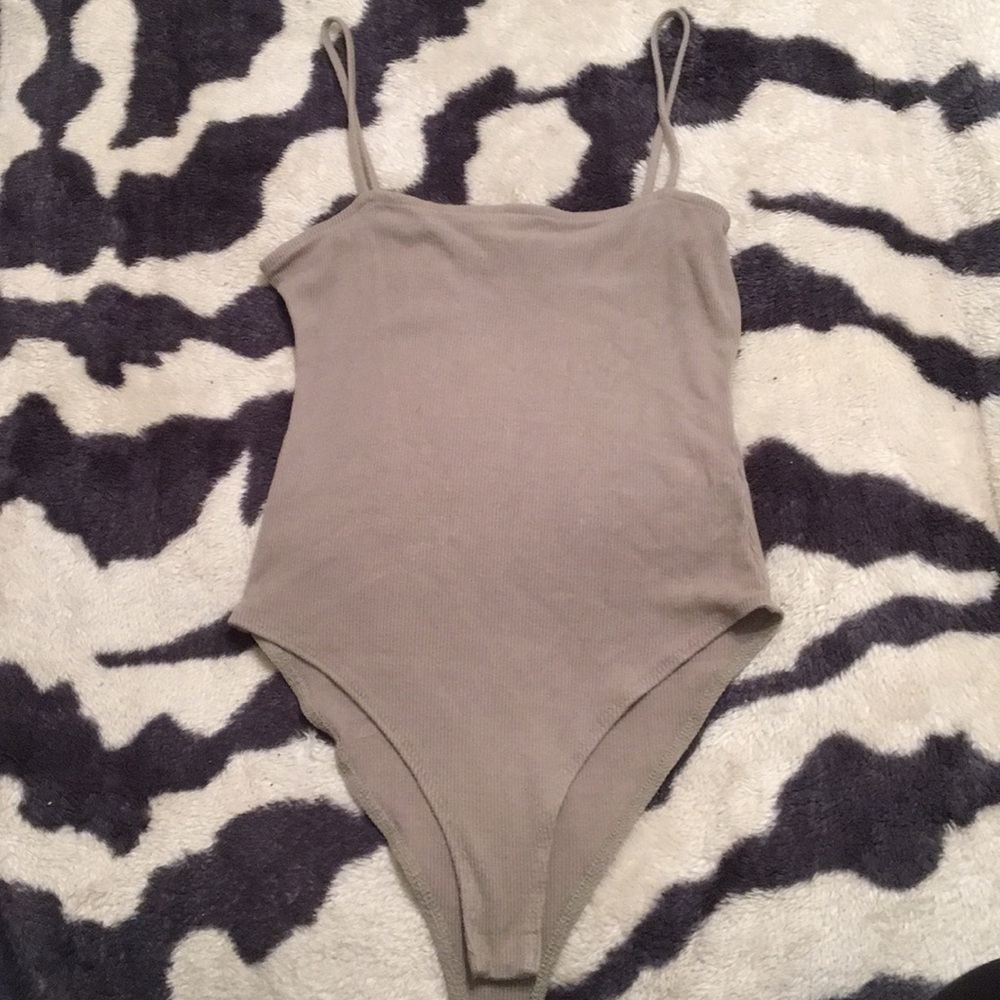 Size Medium Light Army Green Bodysuit